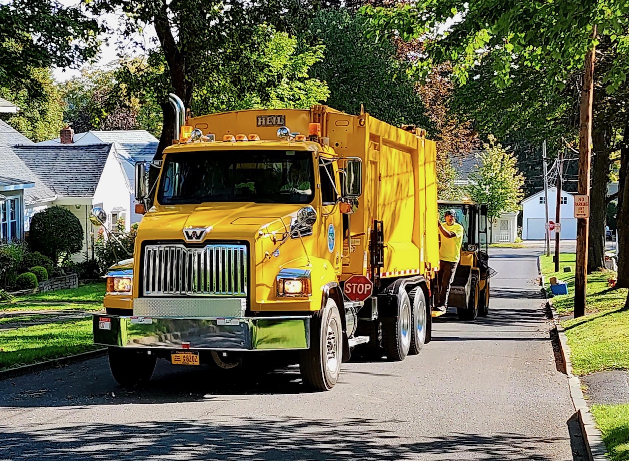 Open PDF detailing Garbage Pickup Guidelines